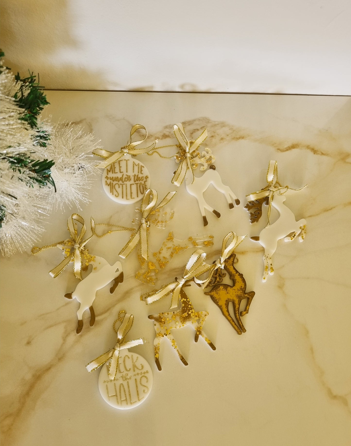 .Gold Christmas Ornaments