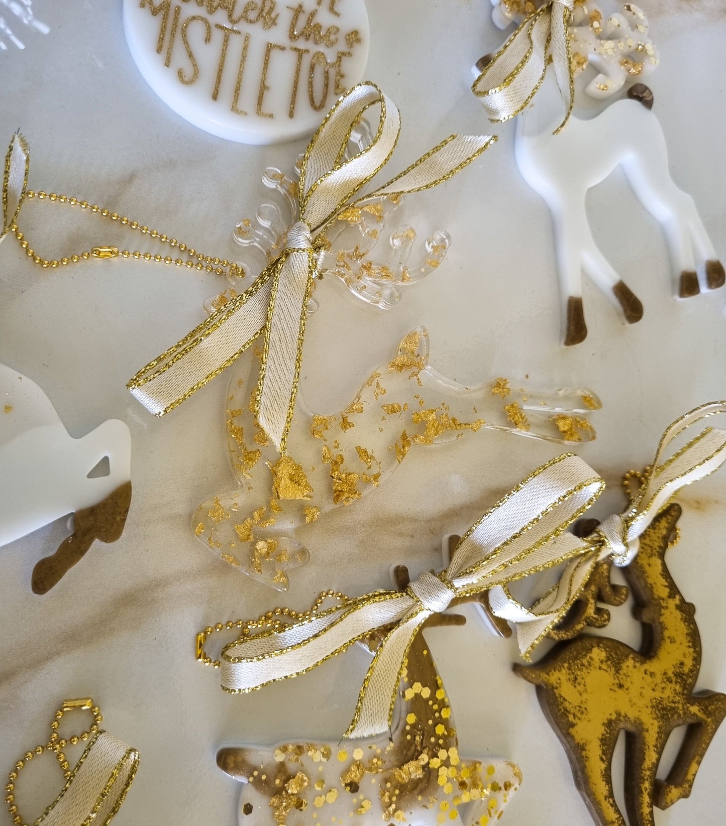 .Gold Christmas Ornaments