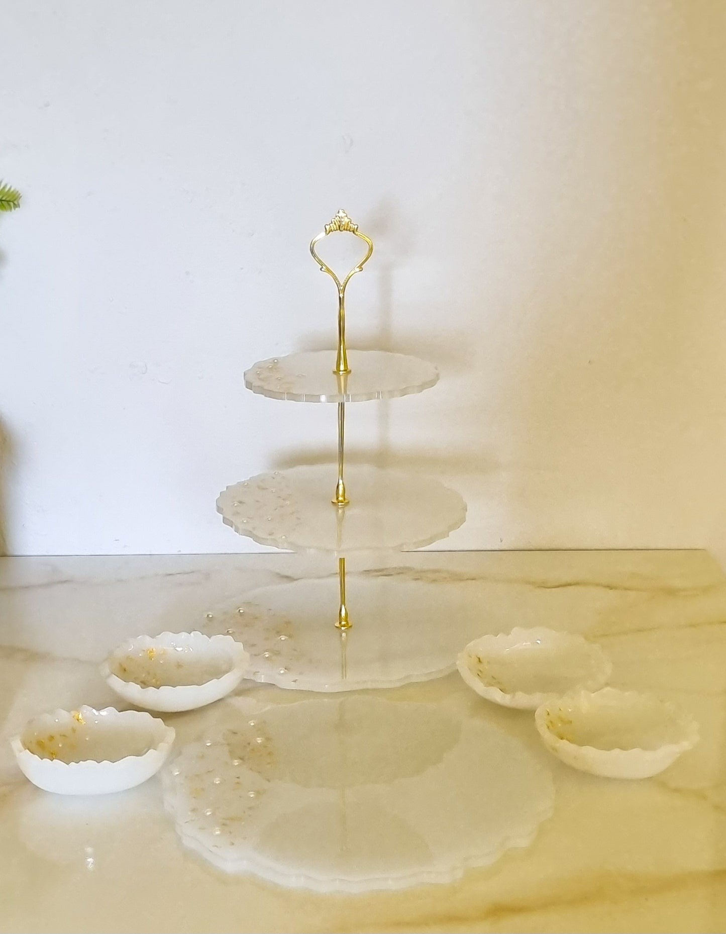 Pearl treat stand, bowl and platter set