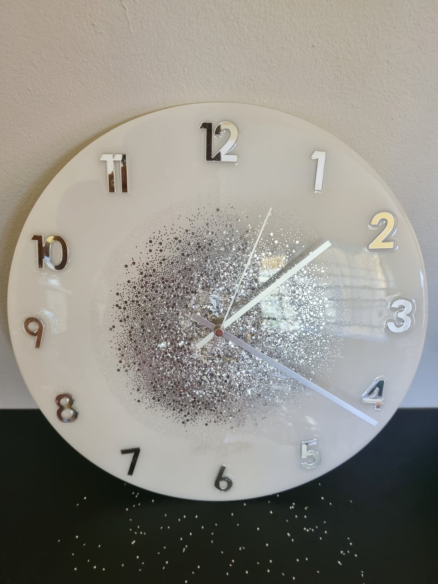 14" Glitter Mirrored Numeral Clock